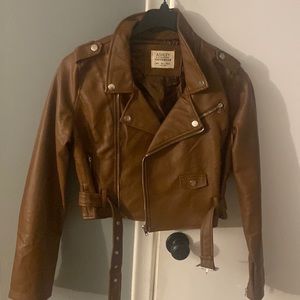 Ashley outwear imitation leather size large color brown
